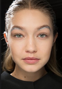 Best Runway Makeup Looks From Paris Fashion Week Fall 2016 | BEAUTY