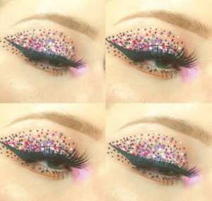 POLKA DOT EYELINER | BEAUTY