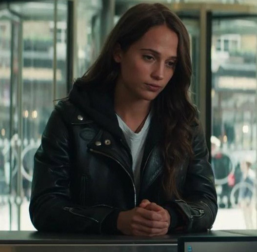 Get Alicia Vikander's Hooded Jacket Look From “Tomb Raider”