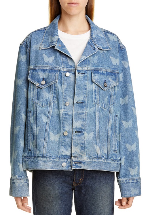 8 Denim Jacket Looks To Carry You Through Summer 2023